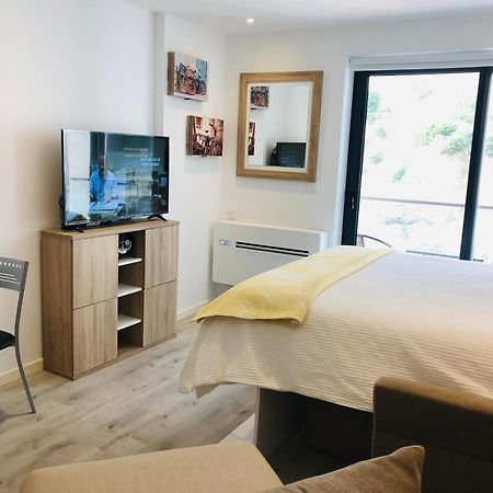 Cp High Floor Luxury Studio Sleeps 3 غيبرالتار المظهر الخارجي الصورة