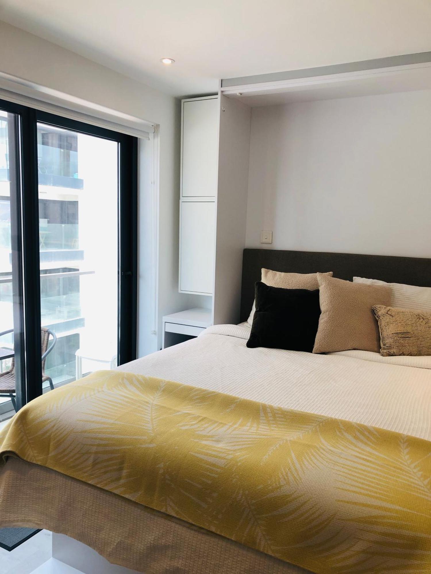 Cp High Floor Luxury Studio Sleeps 3 غيبرالتار المظهر الخارجي الصورة